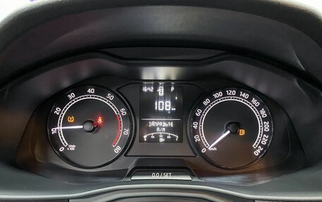 Skoda Rapid II, 2021 год, 1 700 000 рублей, 15 фотография