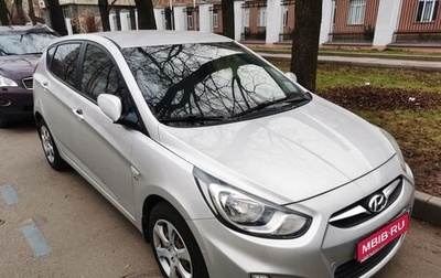 Hyundai Solaris II рестайлинг, 2013 год, 1 250 000 рублей, 1 фотография