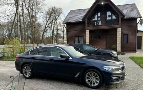 BMW 5 серия, 2018 год, 2 700 000 рублей, 5 фотография