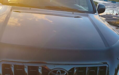 Toyota Land Cruiser Prado 120 рестайлинг, 2008 год, 2 000 000 рублей, 5 фотография