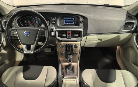 Volvo V40 Cross Country I, 2013 год, 1 250 000 рублей, 11 фотография