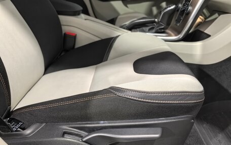 Volvo V40 Cross Country I, 2013 год, 1 250 000 рублей, 17 фотография