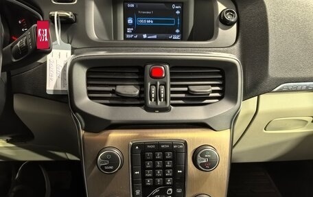 Volvo V40 Cross Country I, 2013 год, 1 250 000 рублей, 25 фотография