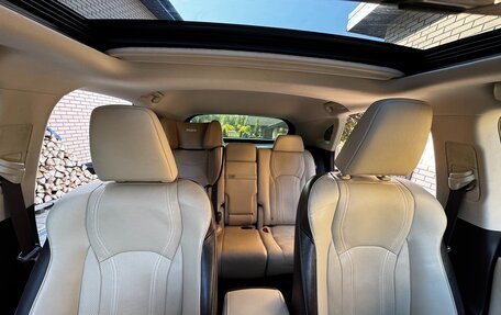 Lexus RX IV рестайлинг, 2019 год, 4 400 000 рублей, 11 фотография