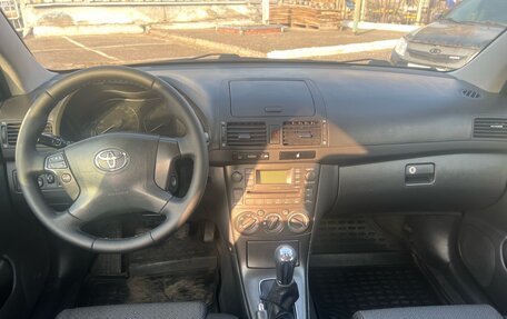 Toyota Avensis III рестайлинг, 2008 год, 830 000 рублей, 5 фотография