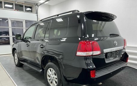 Toyota Land Cruiser 200, 2008 год, 2 799 000 рублей, 6 фотография