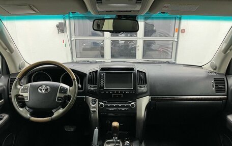 Toyota Land Cruiser 200, 2008 год, 2 799 000 рублей, 10 фотография