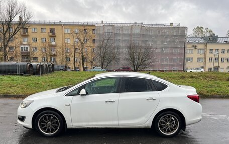 Opel Astra J, 2012 год, 850 000 рублей, 2 фотография