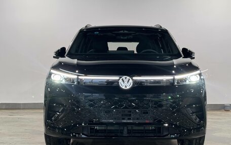 Volkswagen Tiguan II, 2025 год, 4 850 000 рублей, 4 фотография