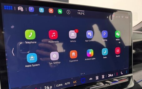 Volkswagen Tiguan II, 2025 год, 4 850 000 рублей, 18 фотография