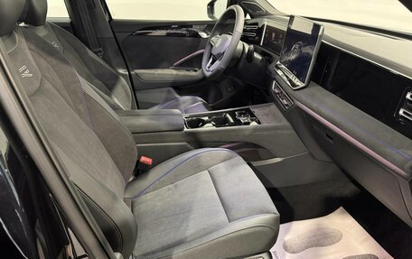 Volkswagen Tiguan II, 2025 год, 4 850 000 рублей, 24 фотография