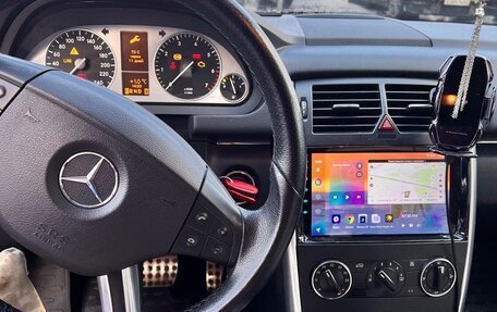 Mercedes-Benz B-Класс, 2011 год, 900 000 рублей, 2 фотография