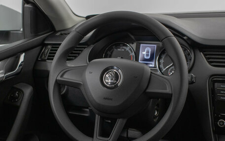 Skoda Octavia, 2020 год, 1 850 000 рублей, 15 фотография