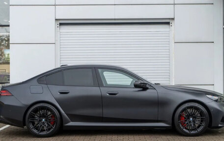 BMW M5, 2025 год, 26 000 000 рублей, 3 фотография