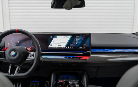 BMW M5, 2025 год, 26 000 000 рублей, 5 фотография