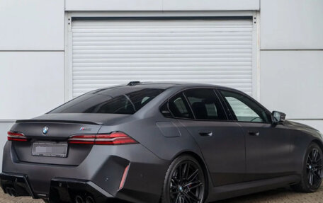 BMW M5, 2025 год, 26 000 000 рублей, 4 фотография