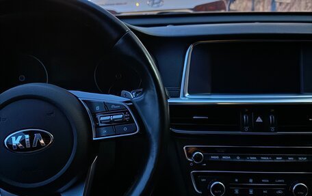 KIA Optima IV, 2019 год, 1 980 000 рублей, 5 фотография