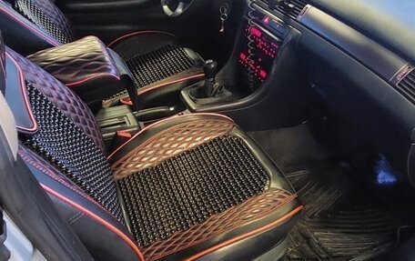 Audi A6, 1998 год, 600 000 рублей, 5 фотография