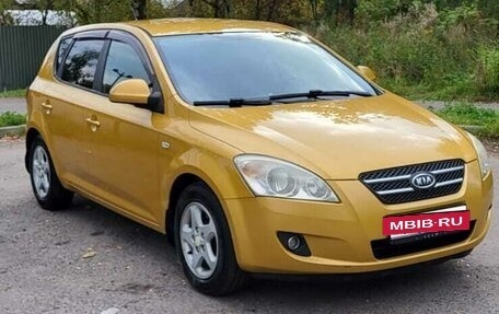 KIA cee'd I рестайлинг, 2009 год, 615 000 рублей, 2 фотография