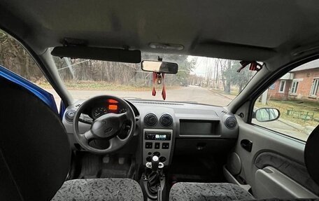 Renault Logan I, 2006 год, 199 000 рублей, 11 фотография