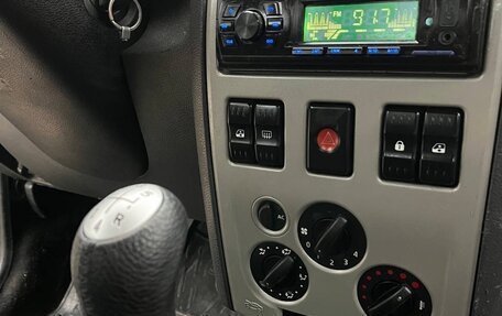 Renault Logan I, 2006 год, 199 000 рублей, 12 фотография