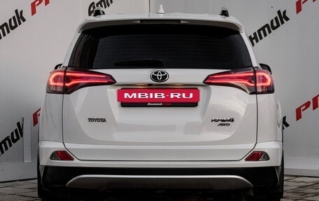 Toyota RAV4, 2016 год, 2 195 000 рублей, 6 фотография