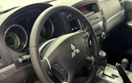 Mitsubishi Pajero IV, 2012 год, 1 999 000 рублей, 11 фотография