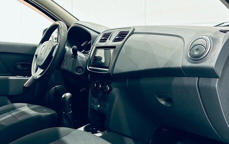 Renault Logan II, 2014 год, 580 000 рублей, 10 фотография