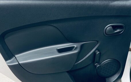 Renault Logan II, 2014 год, 580 000 рублей, 16 фотография