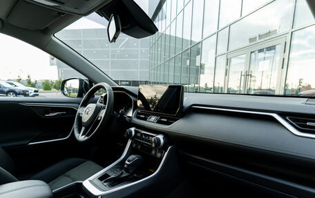 Toyota RAV4, 2025 год, 4 490 000 рублей, 22 фотография