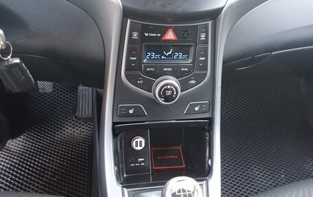 Hyundai Elantra V, 2013 год, 1 150 000 рублей, 4 фотография