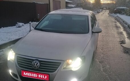 Volkswagen Passat B6, 2008 год, 820 000 рублей, 4 фотография