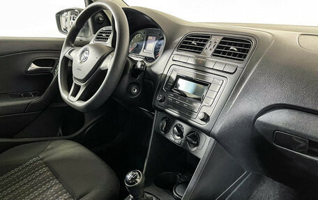 Volkswagen Polo VI (EU Market), 2018 год, 1 197 000 рублей, 9 фотография