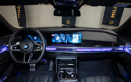 BMW 7 серия, 2022 год, 10 999 000 рублей, 30 фотография