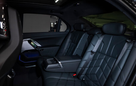 BMW 7 серия, 2022 год, 10 999 000 рублей, 29 фотография