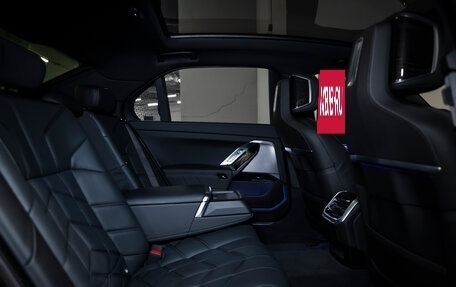 BMW 7 серия, 2022 год, 10 999 000 рублей, 25 фотография