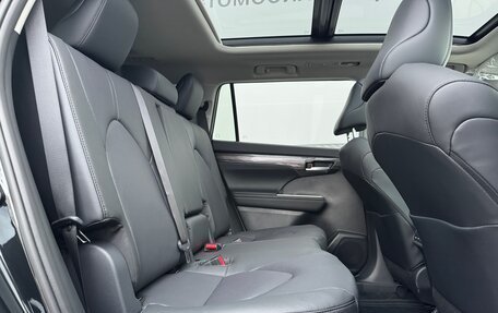 Toyota Highlander, 2025 год, 5 949 000 рублей, 17 фотография