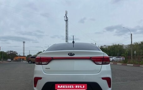 KIA Rio IV, 2018 год, 1 080 000 рублей, 4 фотография