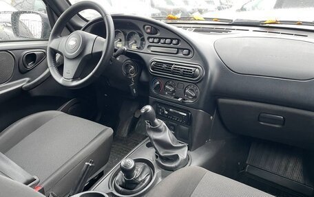 Chevrolet Niva I рестайлинг, 2017 год, 690 000 рублей, 4 фотография