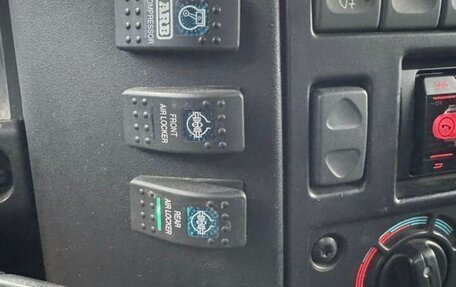 Land Rover Defender I, 2007 год, 1 750 000 рублей, 5 фотография