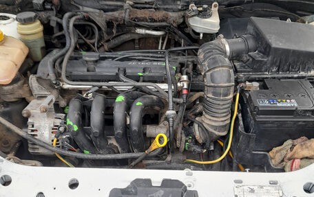 Ford Focus IV, 2003 год, 260 000 рублей, 20 фотография