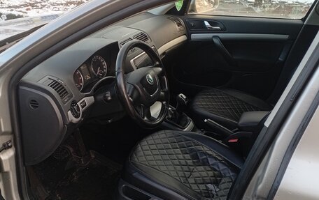 Skoda Octavia, 2012 год, 620 000 рублей, 3 фотография