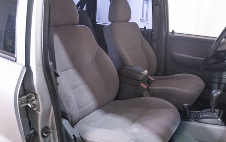 KIA Sportage IV рестайлинг, 2003 год, 499 000 рублей, 18 фотография