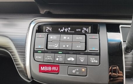 Honda Stepwgn IV, 2017 год, 2 090 000 рублей, 19 фотография