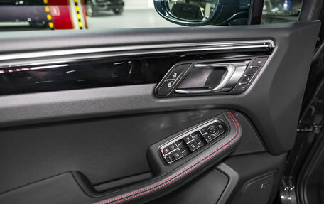 Porsche Macan I рестайлинг, 2025 год, 13 800 000 рублей, 15 фотография