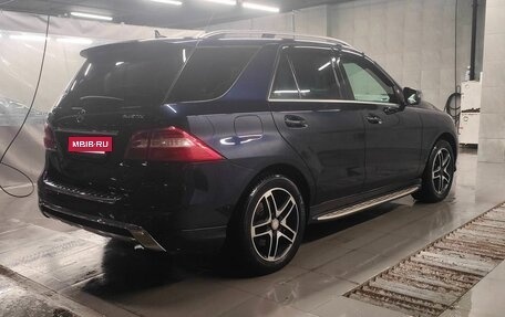 Mercedes-Benz M-Класс, 2014 год, 2 900 000 рублей, 3 фотография