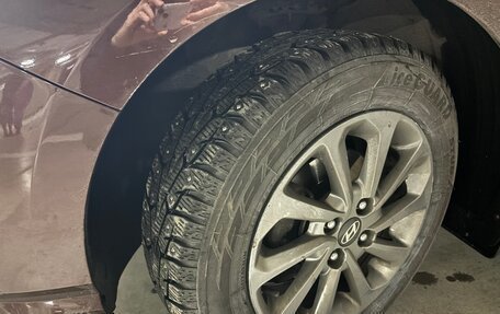 Hyundai Solaris II рестайлинг, 2021 год, 1 900 000 рублей, 11 фотография