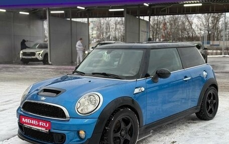 MINI Hatch, 2011 год, 1 300 000 рублей, 4 фотография