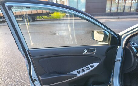 Hyundai Solaris II рестайлинг, 2013 год, 600 000 рублей, 6 фотография