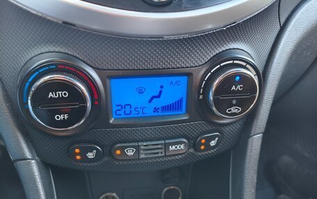 Hyundai Solaris II рестайлинг, 2013 год, 600 000 рублей, 9 фотография